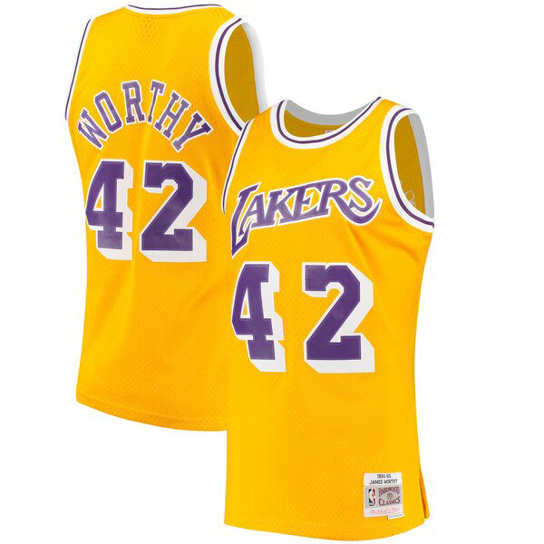 Camiseta James Worthy 42 Los Angeles Lakers Classics Swingman Amarillo Hombre